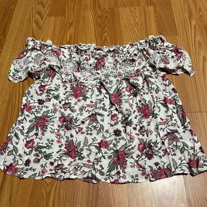 American Eagle Top Size Large